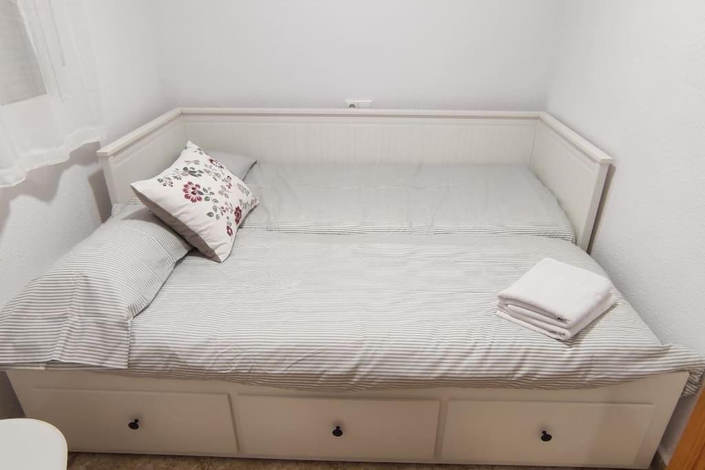 Apartamento En El Centro De Elche Con Terraza La Alborada Eksteriør billede