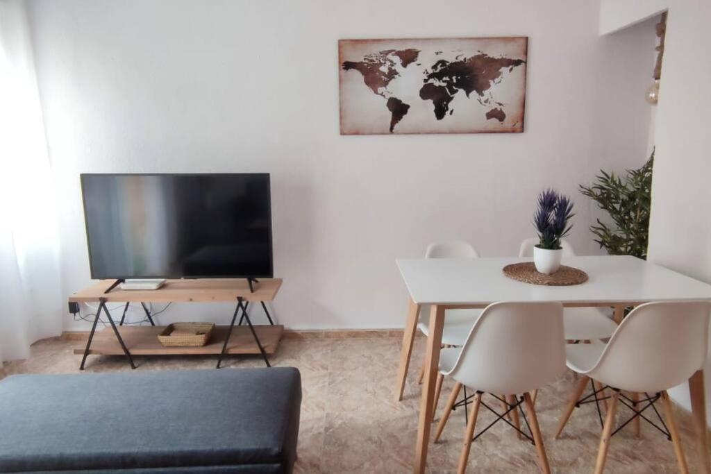 Apartamento En El Centro De Elche Con Terraza La Alborada Eksteriør billede